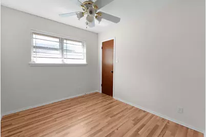 2025 Forest Trl, Kingsland, TX 78639 - Photo 10