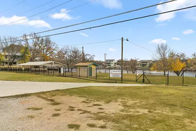 1426 Elkhorn Drive, Kingsland, TX 78639 - Photo 28