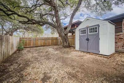 5303 Shady Oaks, Kingsland, TX 78639 - Photo 20