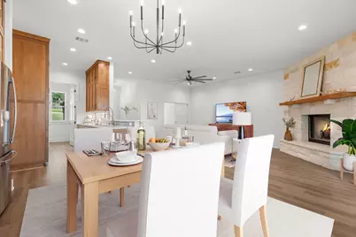 1110 Monterrey Oak Cir, Marble Falls, TX 78654 - Photo 4