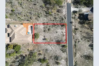 712 Hart, Horseshoe Bay, TX 78657 - Photo 2