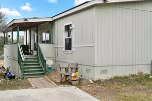 201 36th St, Horseshoe Bay, TX 78657 - Photo 4