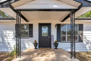 206 5th, Burnet, TX 78611 - Photo 2