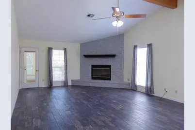 336 Olympia Fields, Meadowlakes, TX 78654 - Photo 2