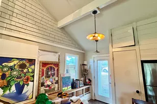 402 Laurel Ln, Burnet, TX 78611 - Photo 6