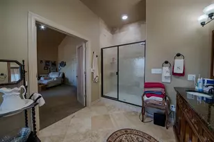 421 Chimney Cove Dr, Marble Falls, TX 78654 - Photo 16