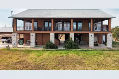 421 Chimney Cove Drive, Marble Falls, TX 78654 - Photo 4