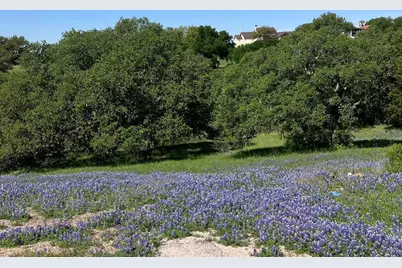 106 Ridgeway, Horseshoe Bay, TX 78657 - Photo 4