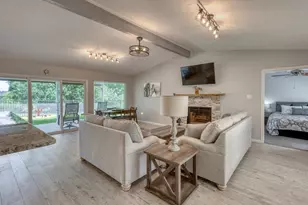 210 B Tee Off, Horseshoe Bay, TX 78657 - Photo 6