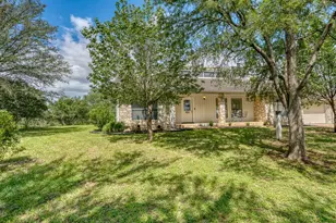 210 B Tee Off, Horseshoe Bay, TX 78657 - Photo 2