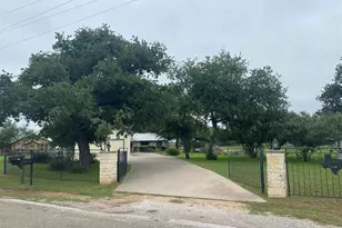 310 S Chaparral, Burnet, TX 78611 - Photo 1