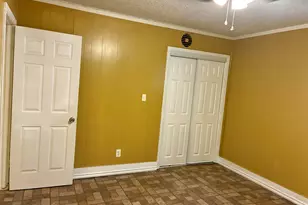 401 Ave J, Marble Falls, TX 78654 - Photo 14