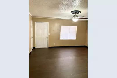 401 Avenue J, Marble Falls, TX 78654 - Photo 4