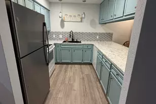 307 Crestview, Horseshoe Bay, TX 78657 - Photo 8