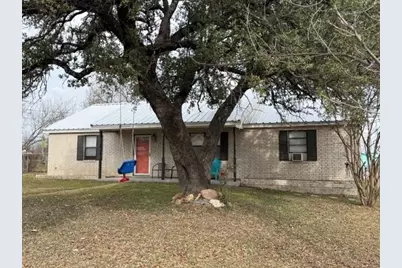 605 E College, Llano, TX 78643 - Photo 1