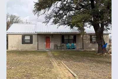 605 E College, Llano, TX 78643 - Photo 2