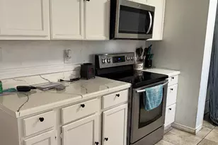 605 E College, Llano, TX 78643 - Photo 8