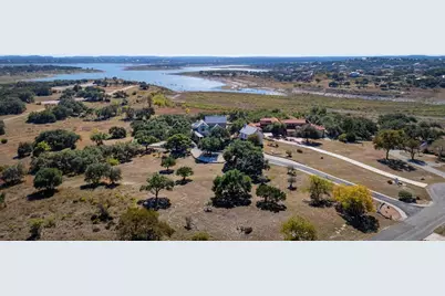 185 Shimmering Short Court, Spring Branch, TX 78070 - Photo 30