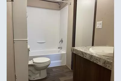 810 Collins, Llano, TX 78643 - Photo 10