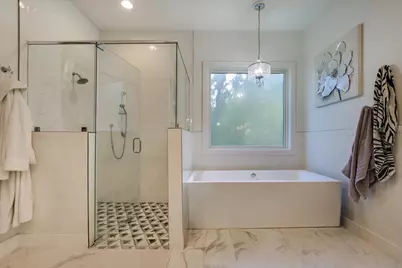 118 Brandywine, Horseshoe Bay, TX 78657 - Photo 14