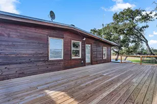 201 Acorn St, Burnet, TX 78611 - Photo 22