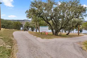 201 Acorn St, Burnet, TX 78611 - Photo 28