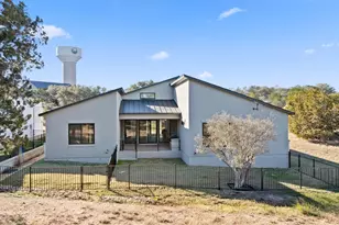 612 Broken Hills, Horseshoe Bay, TX 78657 - Photo 32