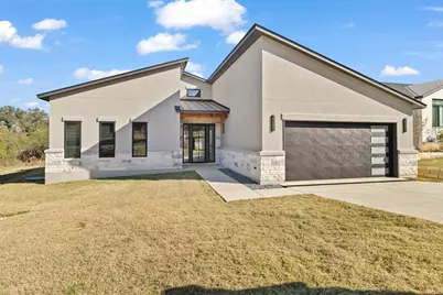 612 Broken Hills, Horseshoe Bay, TX 78657 - Photo 2