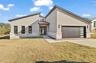 612 Broken Hills, Horseshoe Bay, TX 78657 - Photo 2