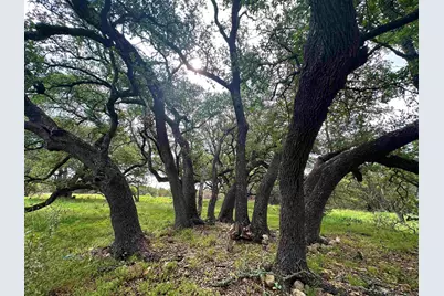 285 Donnie Drive, Lampasas, TX 76550 - Photo 18