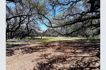 285 Donnie Drive, Lampasas, TX 76550 - Photo 6