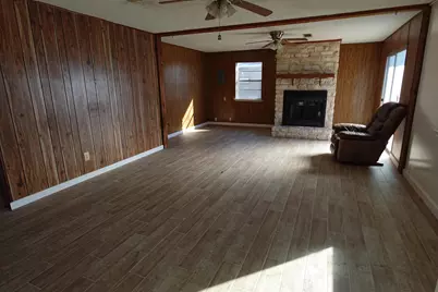 801 Mildred Avenue, Burnet, TX 78611 - Photo 4