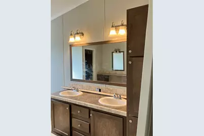 2203 25th Street, Horseshoe Bay, TX 78657 - Photo 16