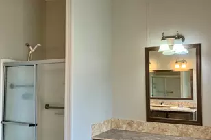 2203 25th St, Horseshoe Bay, TX 78657 - Photo 18