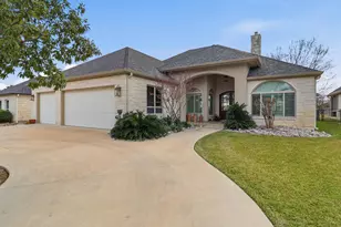 425 St Andrews, Meadowlakes, TX 78654 - Photo 1