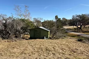 185 Roadrunner Ln, Buchanan Dam, TX 78611 - Photo 6