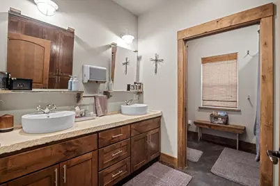 201 N Oak Vista Drive, Burnet, TX 78611 - Photo 14