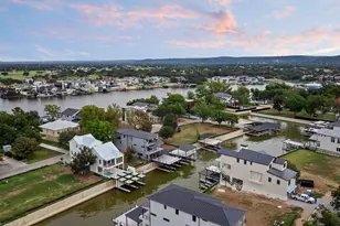 508 Lake St, Kingsland, TX 78639 - Photo 30