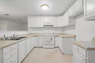 1720 Greenwood Ln, Kingsland, TX 78639 - Photo 4