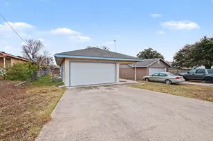 1720 Greenwood Ln, Kingsland, TX 78639 - Photo 6