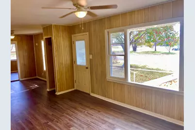 703 W Ollie Street, Llano, TX 78643 - Photo 6