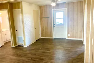 703 W Ollie St, Llano, TX 78643 - Photo 8