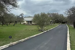 670 C R 100, Burnet, TX 78611 - Photo 30