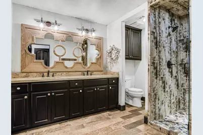 82 Applehead Island Dr., Horseshoe Bay, TX 78657 - Photo 20