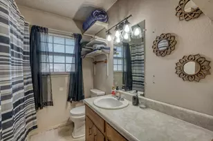 840 Driftwood Ln, Cottonwood Shores, TX 78657 - Photo 16