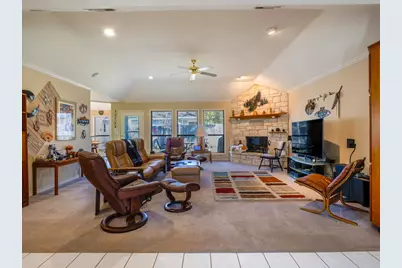 330 Columbine Street, Meadowlakes, TX 78654 - Photo 4