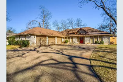 330 Columbine Street, Meadowlakes, TX 78654 - Photo 1