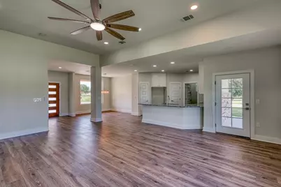 206 Oak Grove Parkway, Kingsland, TX 78639 - Photo 4