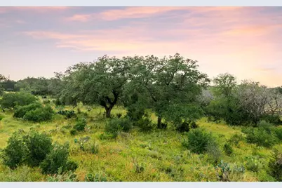 2308 County Road 414, Spicewood, TX 78669 - Photo 4
