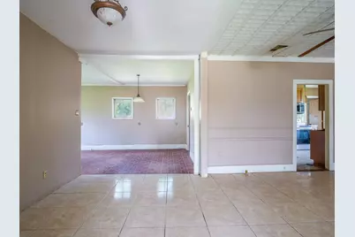 1004 Avon Ave, Llano, TX 78643 - Photo 10